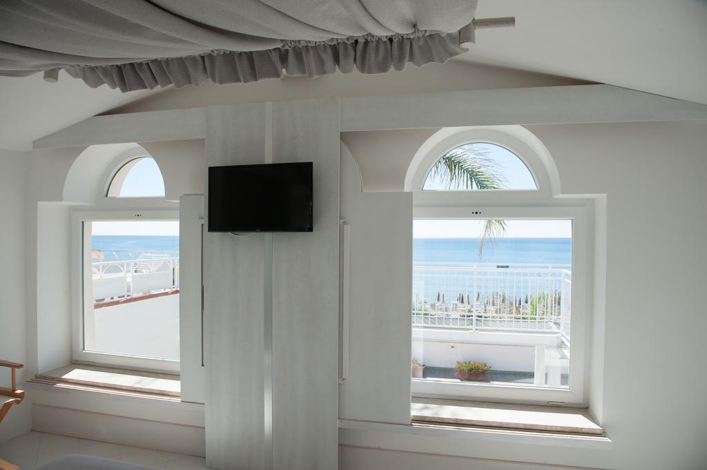 Donnarumma Hotel Casal Velino Exterior photo